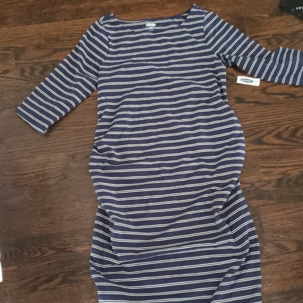 Old Navy Maternity Dress